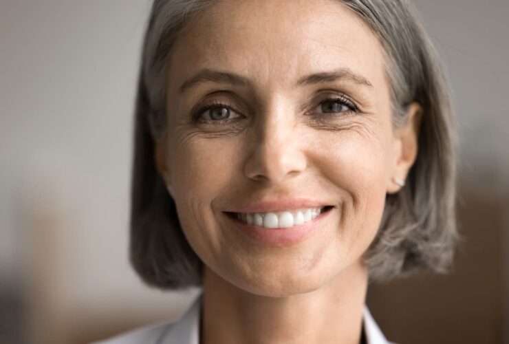 coupe cheveux courte 60 ans
